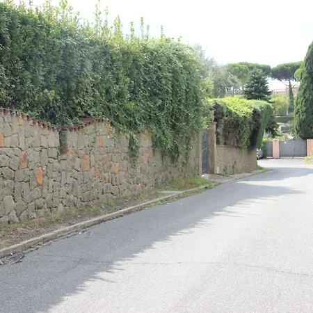 Villino Fiorella Bed & Breakfast 3*