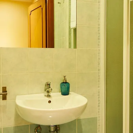 Bed & Breakfast Villino Fiorella Ciampino